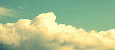 Az idő: álom. Egy ismeretlen való szép kacsintása.